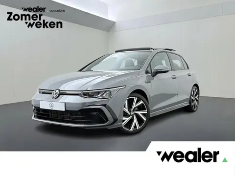 Volkswagen Golf 1.5 eTSI R-Line | 130 PK | Adaptive Cruise Control | Panoramadak | Climate control |