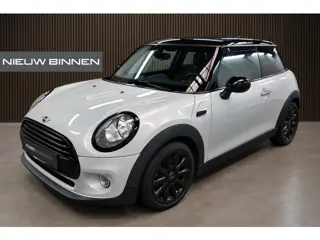 MINI 3-deurs 1.5 Cooper Business | Black Pack | Navigatie | Cruise Control | Climate Control | Keyle