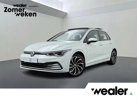 Volkswagen Golf 1.5 TSI Highline | 150 PK | Stoel- & stuurverwarming | Adaptive cruise control | Key