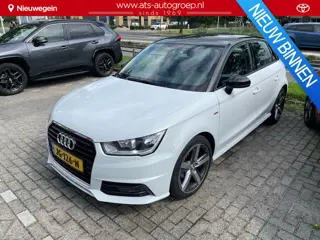 Audi A1 Sportback 1.0 TFSI Adrenalin  Automaat, Bi-tone