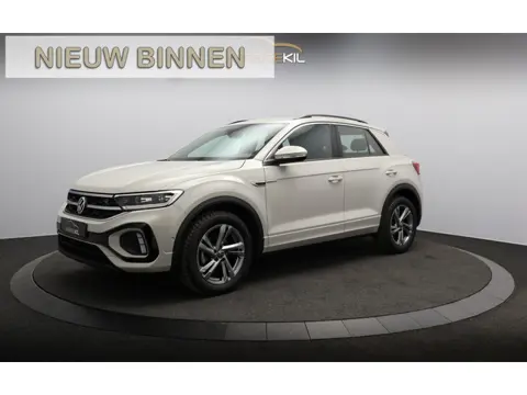 Volkswagen T-Roc 1.0 TSI R-Line Dealeronderh. / Stoelverwarming / Smartphone Integratie / Parkeerhul