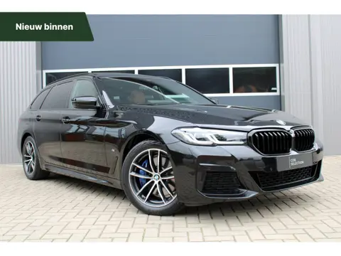 BMW 5-serie Touring 530e High Executive | Pano | M Sport | Hifi | Mirror Pack | 20 inch