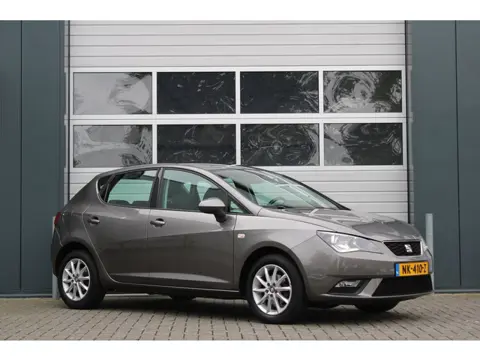 Seat Ibiza 1.0 EcoTSI Style 5-Deurs Airco/Cruise/PDCv+a/Navi/Bluetooth/LED/Radio.AUX.USB/Elek.Ramen/
