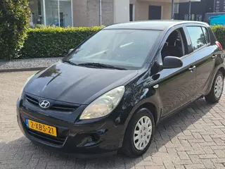 Hyundai I20 1.2i Business Edition apk 16-08-2027
