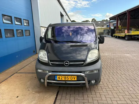 Opel Vivaro 2.50TI 2.9T L2H1