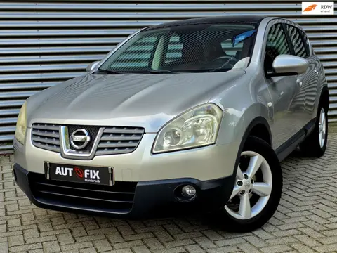 Nissan Qashqai 1.6 Acenta / Pano / PDC / Airco / Keyless