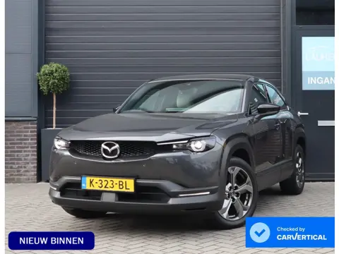 Mazda MX-30 e-SkyActiv 145 First Edition 36 kWh | SOH 94% | Voorstoelen verwarmd | HUD | Camera | Me