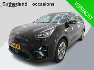 Kia e-Niro ExecutiveLine 64 kWh | SOH 98,1 % | Lederen Interieur | Schuif - Kantel Dak | Navigatie |