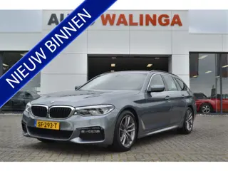BMW 5 Serie Touring 520i M Sportpakket | NL Auto | Stoelverst el geheug. | Stoelverw. | Trekhaak 200