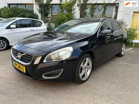 Volvo V60 1.6 D2 Summum / Lederen bekleding / Cruise Control