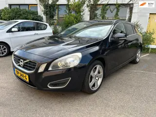 Volvo V60 1.6 D2 Summum / Lederen bekleding / Cruise Control