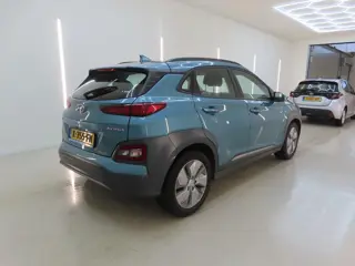 Foto 12 van Hyundai Kona EV Comfort 64 kWh FASE 3|SOH 100%