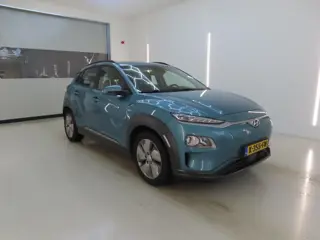 Foto 13 van Hyundai Kona EV Comfort 64 kWh FASE 3|SOH 100%