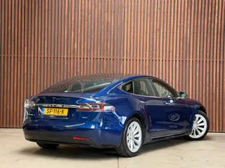Foto 15 van Tesla Model S 75D Base