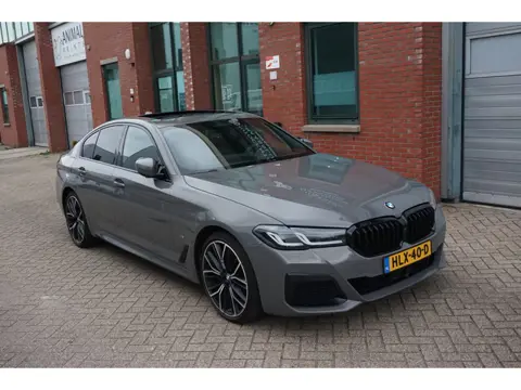 BMW 5-serie 530e xDrive High Executive M-Pakket
