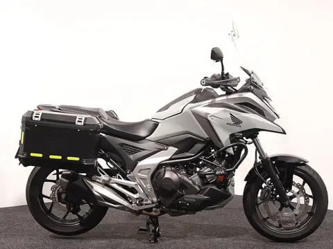Honda NC 750 X DCT (bj 2024)