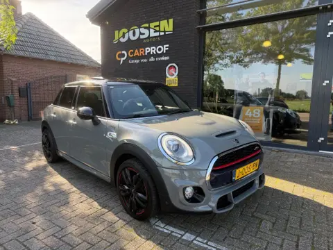 MINI COOPER 1.5 COOPER JCW
