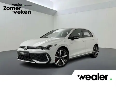 Volkswagen Golf 1.5 eHybrid GTE | 272 PK | SoH 99% | Adaptive cruise control | Area view 360 graden 
