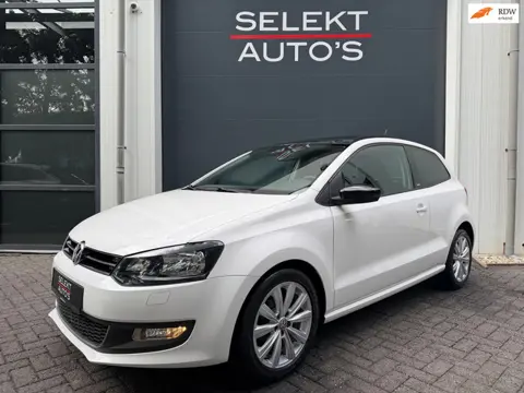 Volkswagen Polo 1.4-16V Style 86 Pk Pano/Cruise/Airco/Car Play/Android/Stoelverwarming/PDC/Elekt Ram