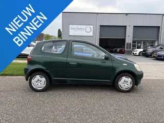Toyota Yaris 1.3-16V VVT-i Luna