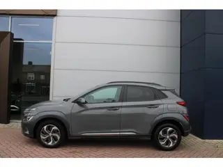 Foto 20 van Hyundai Kona 1.6 GDI HEV Fashion Hybrid Automaat Airco Navi Camera Carplay 42dkm Nieuwstaat