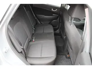 Foto 12 van Hyundai Kona 1.6 GDI HEV Fashion Hybrid Automaat Airco Navi Camera Carplay 42dkm Nieuwstaat