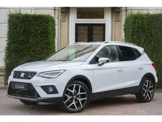 SEAT Arona 1.5 TSI EVO FR Business Intense Plus ADAPTIVE | KEYLESS | CAMERA | CARPLAY | DIS. DISPLAY