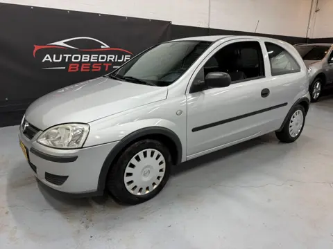 Opel Corsa 1.2-16V Essentia Nap/Airco/APK 16-10-2027!