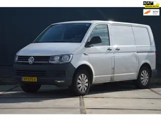 Volkswagen Transporter 2.0 TDI L1H1 Comfortline 102PK Euro 5 Airco schuifdeur Trekhaak