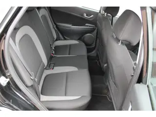 Foto 12 van Hyundai Kona 1.0 T-GDI 120pk Comfort Airco Camera Carplay Trekhaak Stoelverwarming