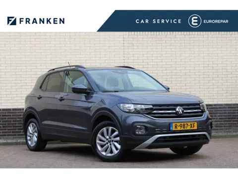 Volkswagen T-Cross 1.0 TSI Life | Adaptieve cruise | BLIS | Trekhaak | Stoelverwarming | Carplay
