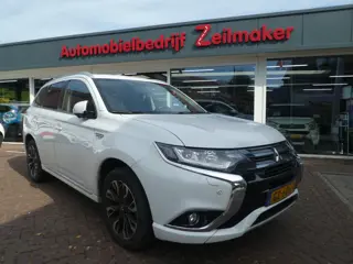 Mitsubishi Outlander 2.0 PHEV Instyle (bj 2015, automaat)
