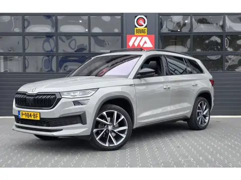 Skoda Kodiaq 1.5 TSI Sportline Business 7P | FULL OPTION | LEDER | PANO | TREKHAAK |