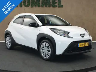 Toyota Aygo X 1.0 VVT-i MT Play  - ORIGINEEL NEDERLANDSE AUTO - AFKOMSTIG VAN 1E EIGENAAR - AIRCO - 