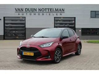 Toyota Yaris 1.5 Hybrid Executive / Bi Tone / Keyless / Carplay