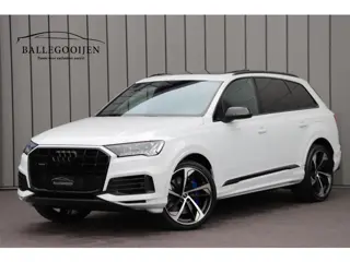Audi Q7 55 TFSI e quattro Pro Line Plus | 381PK | S-Stoelen | Pano | Keyless-go | Sfeerverlichting |