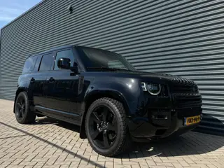 Land Rover Defender 5.0 P525 110 V8 Comm. | Full Options |