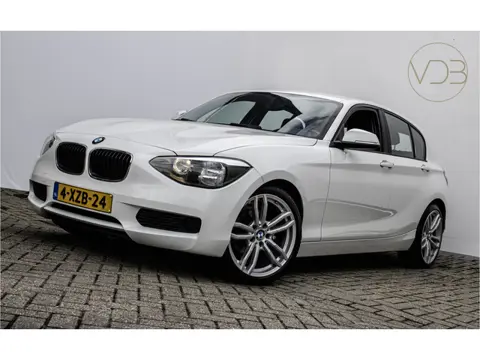 BMW 1-serie 114i EDE 102pk Origineel NL (bj 2014)