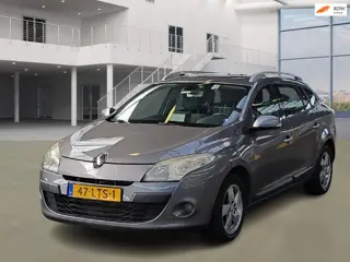 Renault Mégane Estate 1.5 dCi Dynamique CARPLAY NAVI PSENSOR CRUISE TREKHAAK