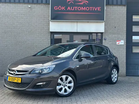 Opel Astra 1.4 Turbo Blitz / 1Ste eigenaar / Navi / PDC / Airco / NWe APK / Cruise Control / NAP