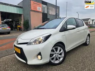 Toyota Yaris 1.5 Full Hybrid Dynamic+LPG GARANTIE