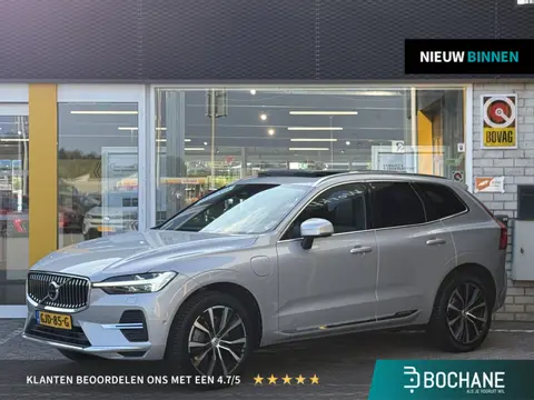 Volvo XC60 2.0 T8 Plug-in hybrid AWD Ultimate Bright | Harman & Kardon | Elektrisch pano dak | 360 g