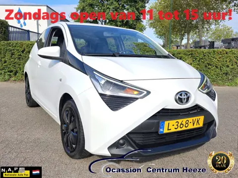 Toyota Aygo 1.0 VVT-i x-play, 1e eig! Camera! Navigatie! Zondag OPEN!