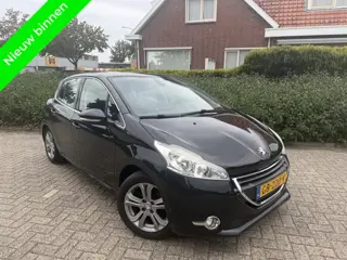 Peugeot 208 1.6 HDi Allure Navi|Clima|Cruise|Sensoren