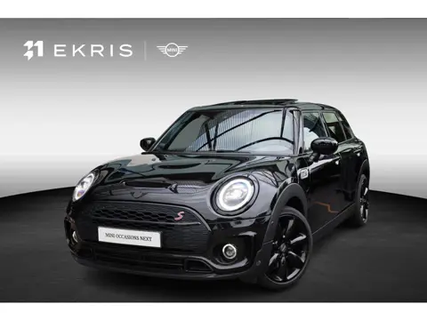 MINI Clubman Cooper S | Achteruitrijcamera | Panoramadak | Harman Kardon | Stoelverwarming | Head-Up