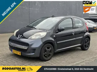 Peugeot 107 1.0-12V Urban Move 5Drs Airco Lees Tekst!