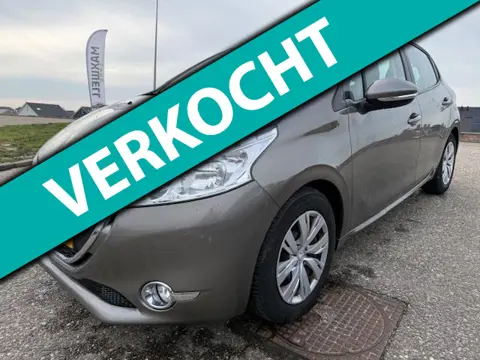 Peugeot 208 1.2 VTi Active verkocht