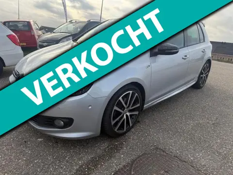 Volkswagen GOLF 1.4 TSI R-Line Edition DSG Pop&Bang Navi Cruise AC