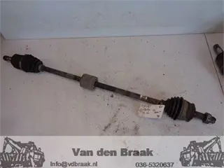 Opel Corsa 1.2 16V 2006-2009 Aandrijfas rechts automaat