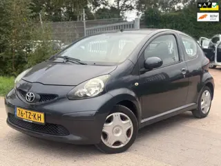 Toyota Aygo 1.0-12V +